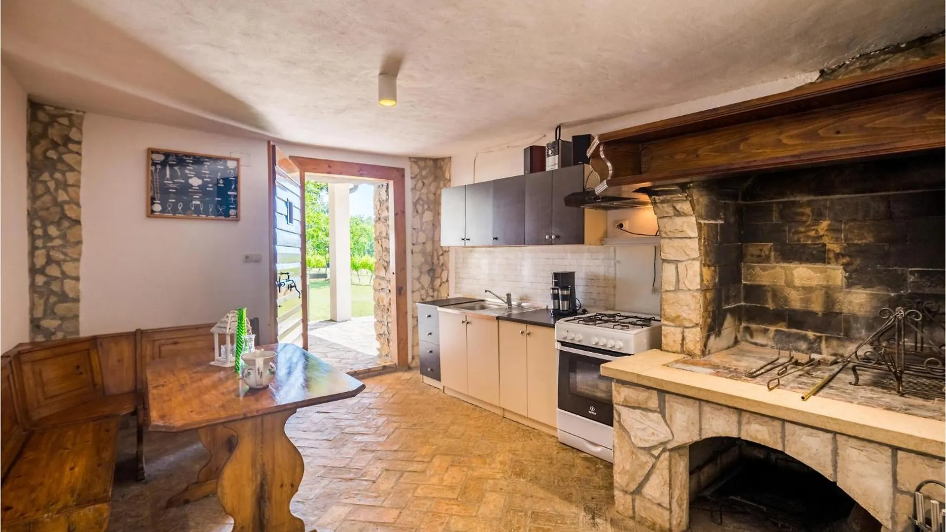 Nice Home In Labin With Outdoor Swimming Pool 度假居 拉宾