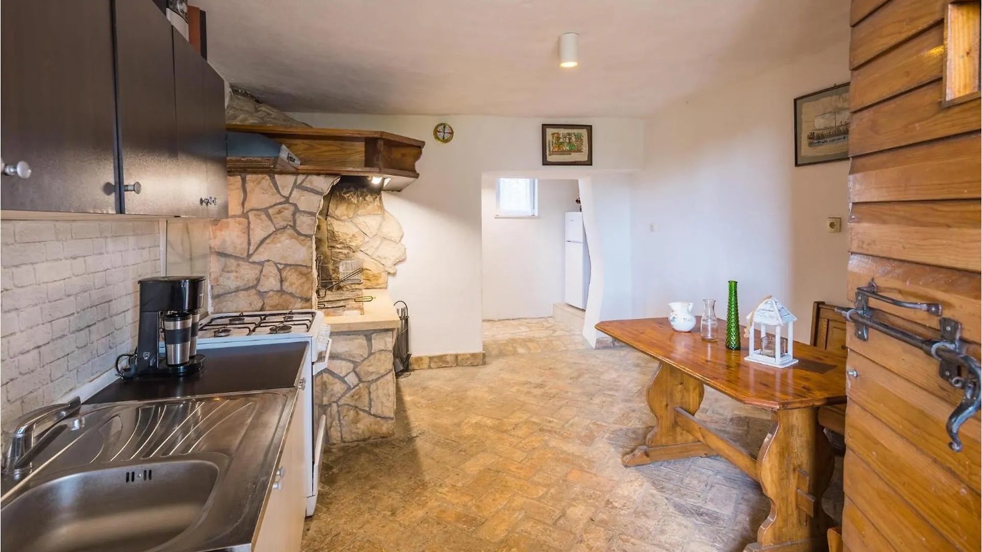 Nice Home In Labin With Outdoor Swimming Pool 拉宾